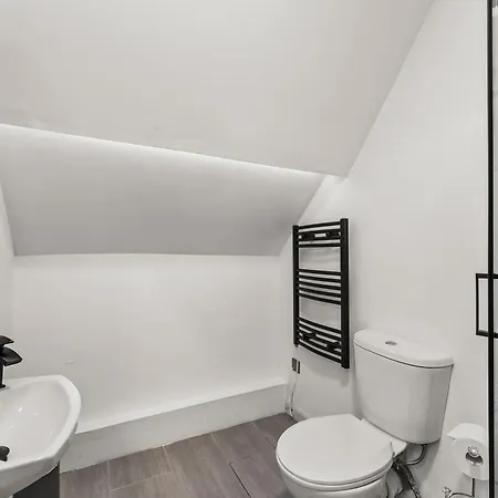 30 Percent Off! The Exquisite Gems Of - Garden Terrace Apartment *