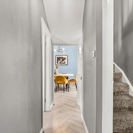 30 Percent Off! The Exquisite Gems Of - Garden Terrace