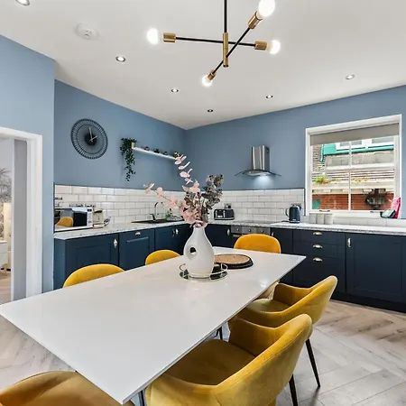 30 Percent Off! The Exquisite Gems Of - Garden Terrace Apartmán *