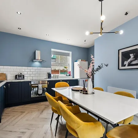 30 Percent Off! The Exquisite Gems Of - Garden Terrace