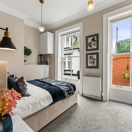 30 Percent Off! The Exquisite Gems Of - Garden Terrace * Whitby