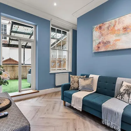 30 Percent Off! The Exquisite Gems Of - Garden Terrace Apartment Whitby