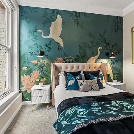 30 Percent Off! The Exquisite Gems Of - Garden Terrace *