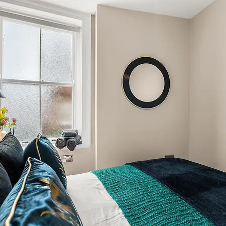 Apartment 30 Percent Off! The Exquisite Gems Of - Garden Terrace Whitby