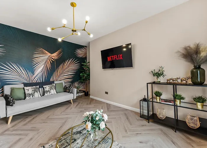 30 Percent Off! The Exquisite Gems Of - Garden Terrace *