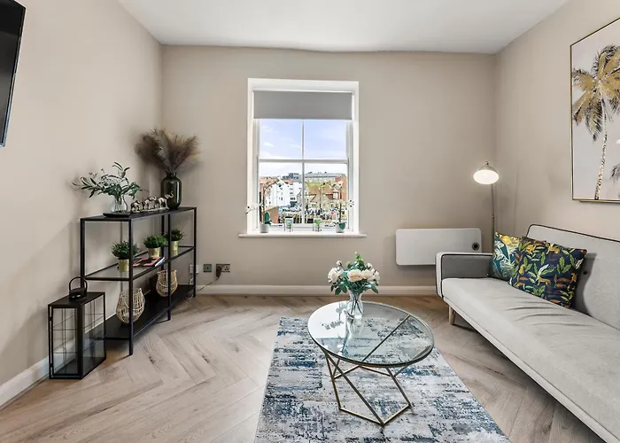 アパート 30 Percent Off! The Exquisite Gems Of - Garden Terrace ウィットビー