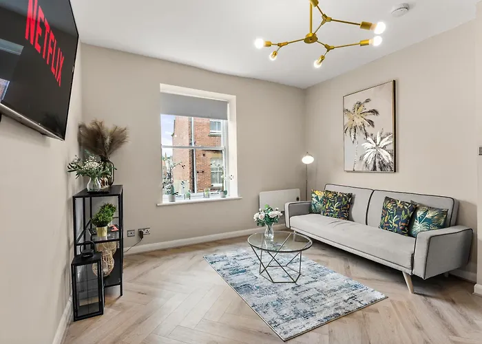 30 Percent Off! The Exquisite Gems Of - Garden Terrace アパート