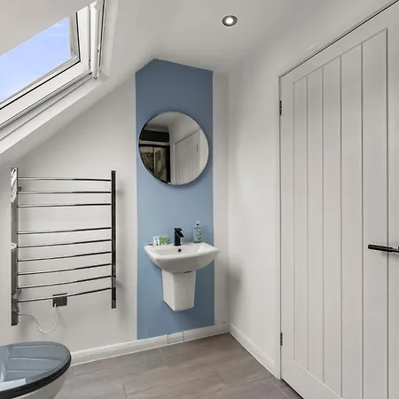 Apartament 30 Percent Off! The Exquisite Gems Of - Garden Terrace